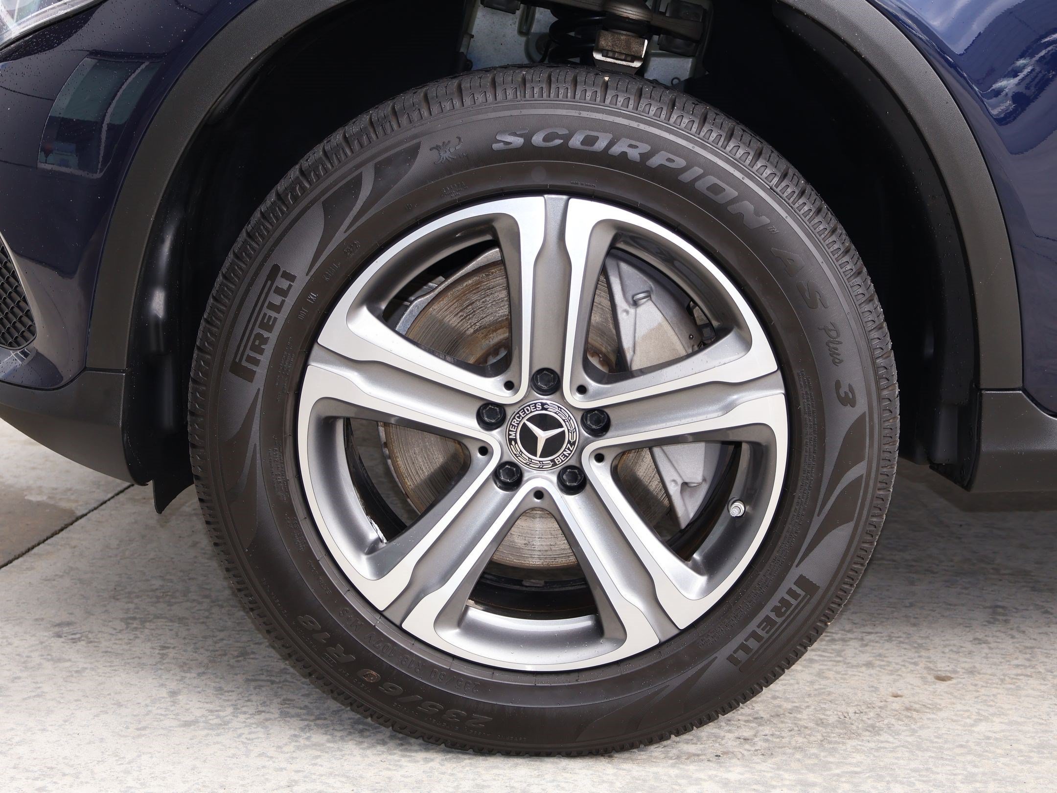 Used 2019 Blue Mercedes-Benz GLC 300 image 11