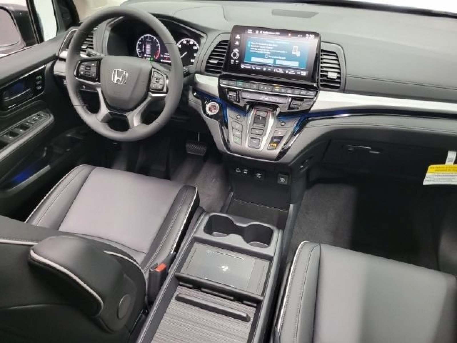 New 2026 Platinum White Pearl Honda Touring image 34