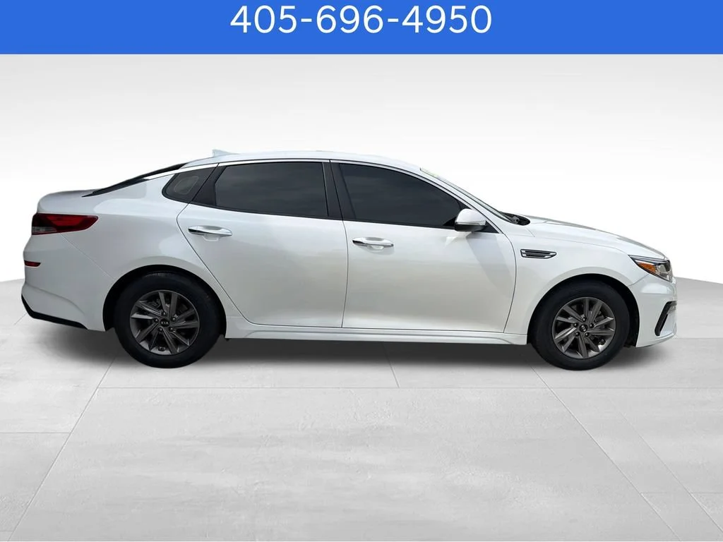 Pre-Owned 2020 Kia Optima LX
