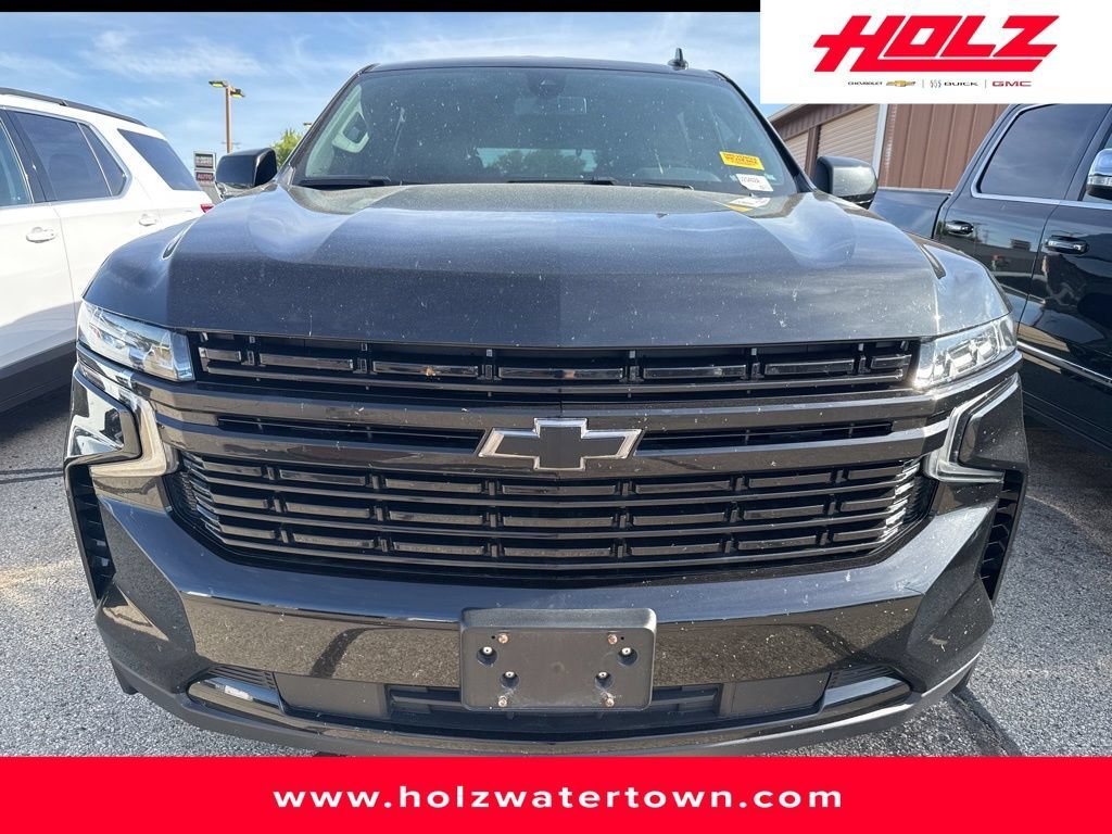 Used 2021 BLACK Chevrolet RST image 2