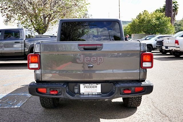 Certified Used 2022 Gray Jeep Rubicon image 10