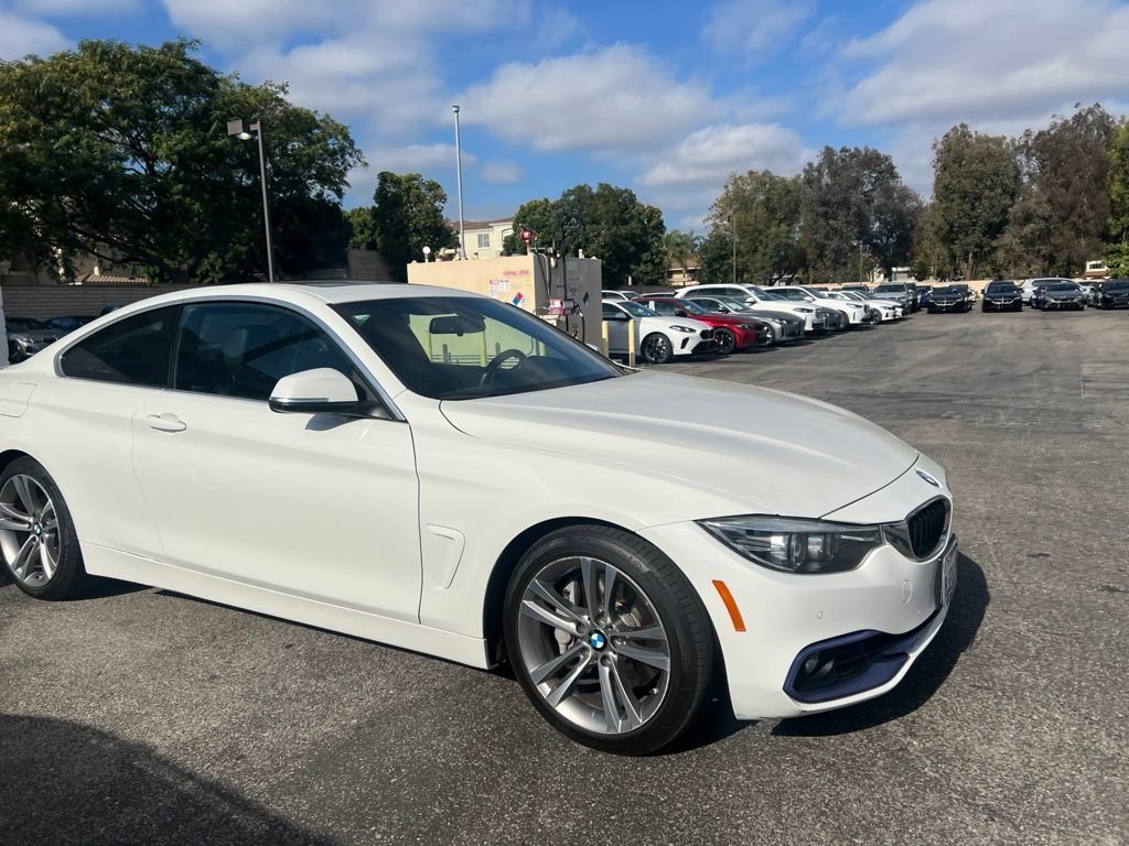 Used 2019 Alpine White BMW 440i image 2