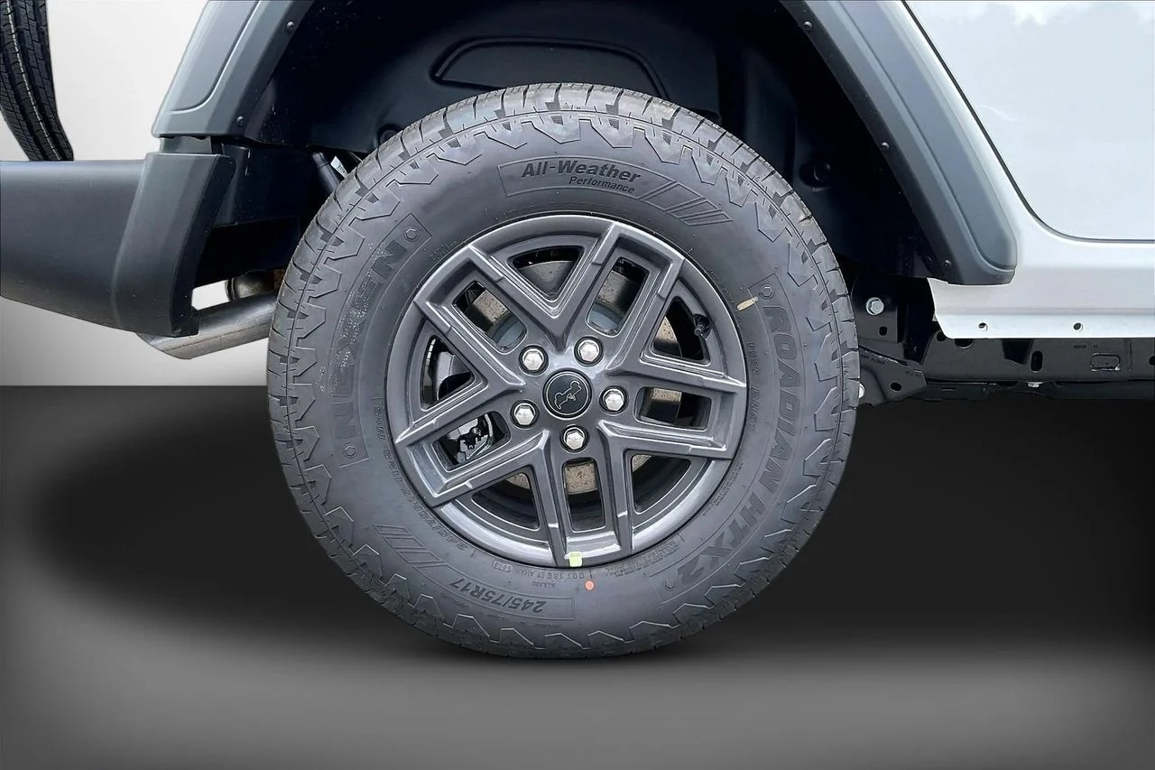 New 2026 Bright White Clear-Coat Exterior Paint Jeep Sport S image 31