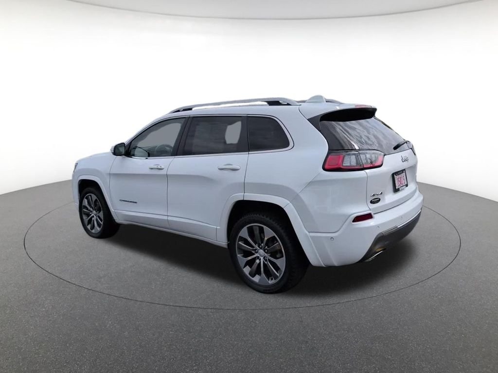 Certified Used 2019 White Jeep Overland image 9