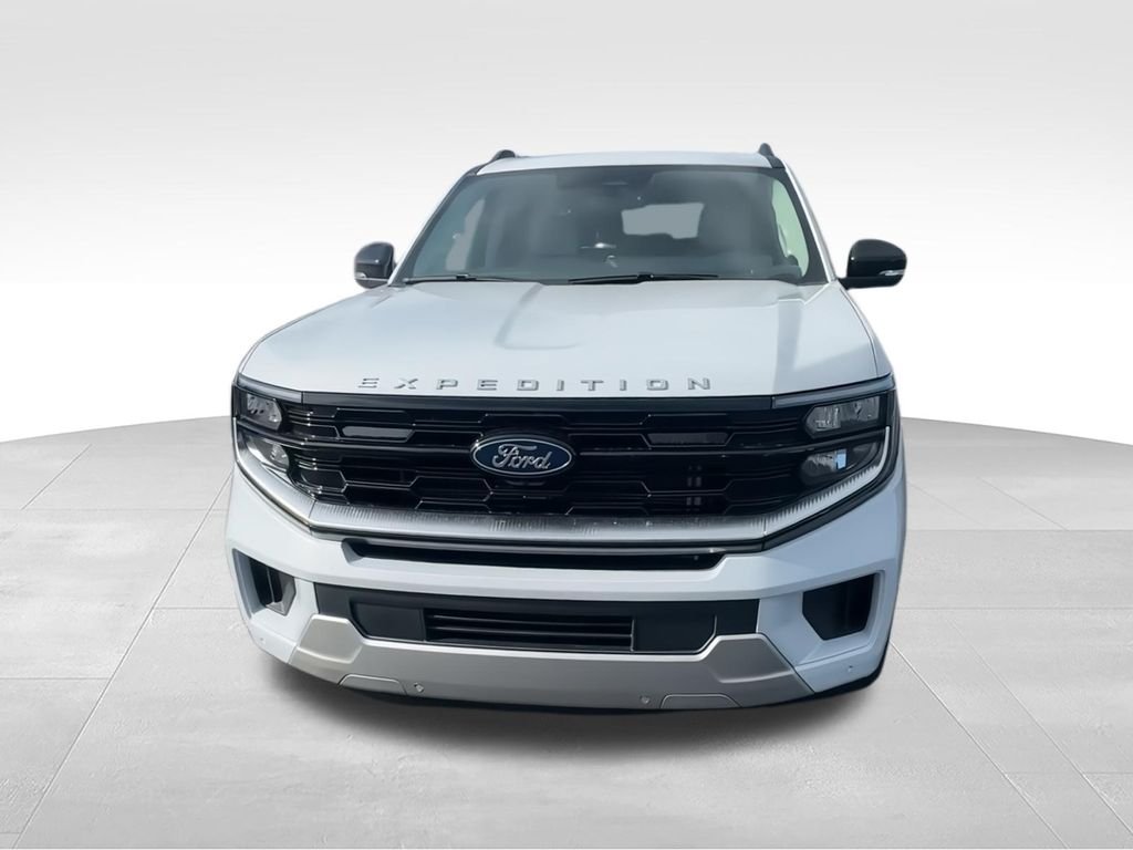 New 2026 Silver Ford Platinum image 4