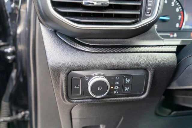 Used 2022 Black Ford ST-Line image 22