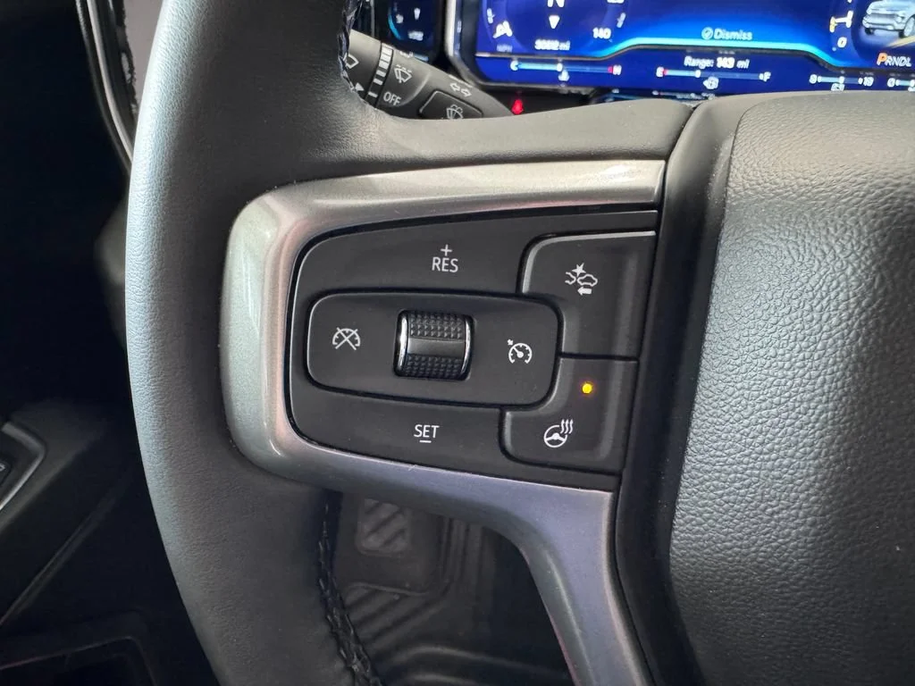 2023 Chevrolet Silverado 1500 RST - Photo 16