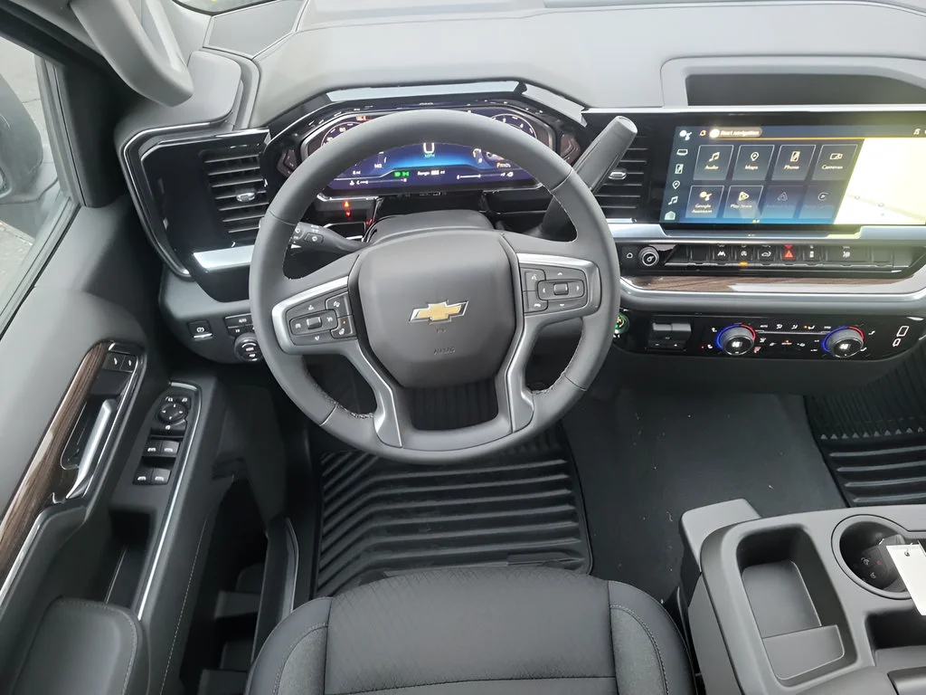 2025 Chevrolet Silverado 1500 LT - Photo 15