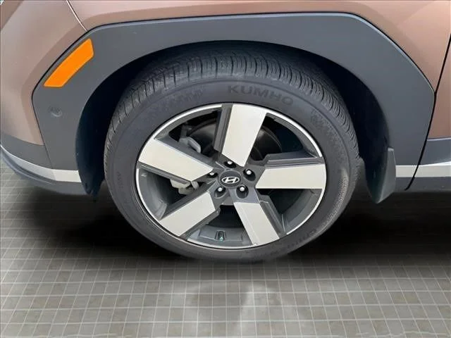 Used 2025 Brown Hyundai Limited image 20