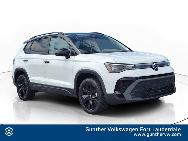 2026 Volkswagen Taos 1.5T SE Black