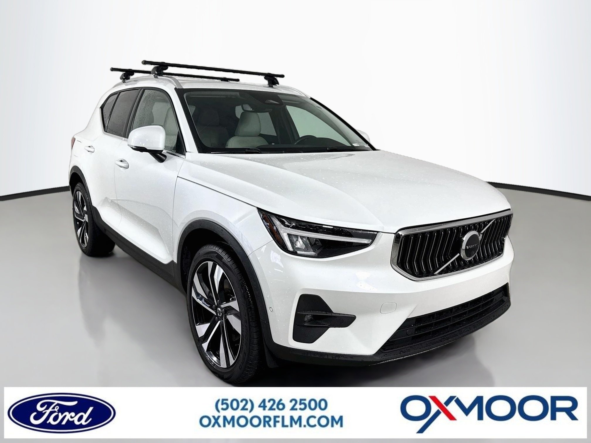 Used 2023 Crystal White Metallic Volvo Plus Bright Theme image 1