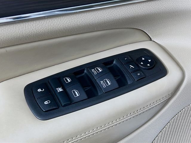 2021 Jeep Grand Cherokee Overland - Photo 9