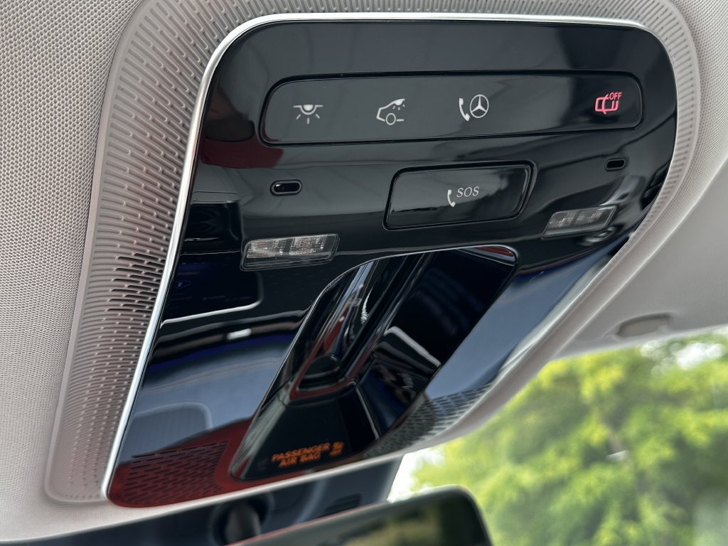 New 2027 MANUFAKTUR Alpine Grey Mercedes-Benz EQE 320+ image 68