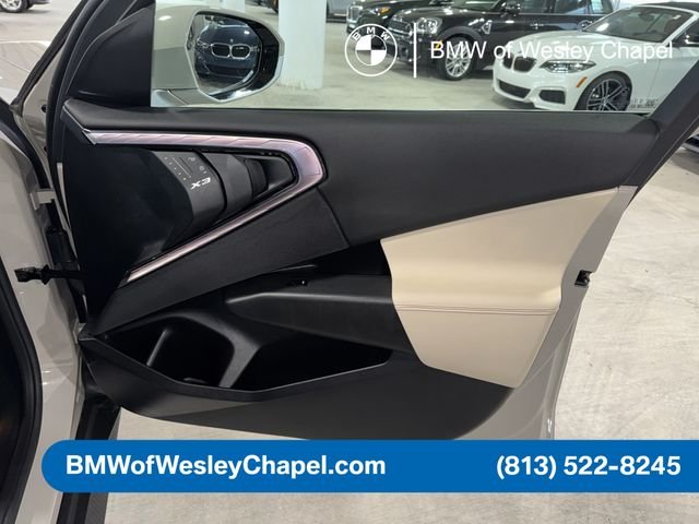 2025 BMW X3 30 - Photo 9