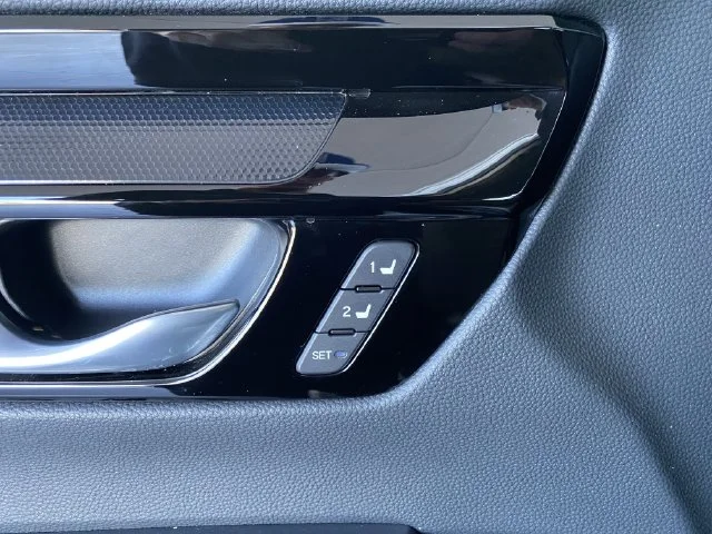 2025 Honda CR-V EX-L - Photo 20