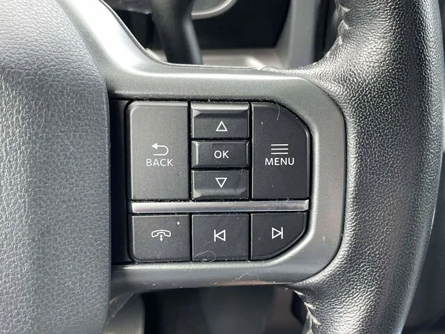 Used 2021 Agate Black Metallic Ford XLT image 17