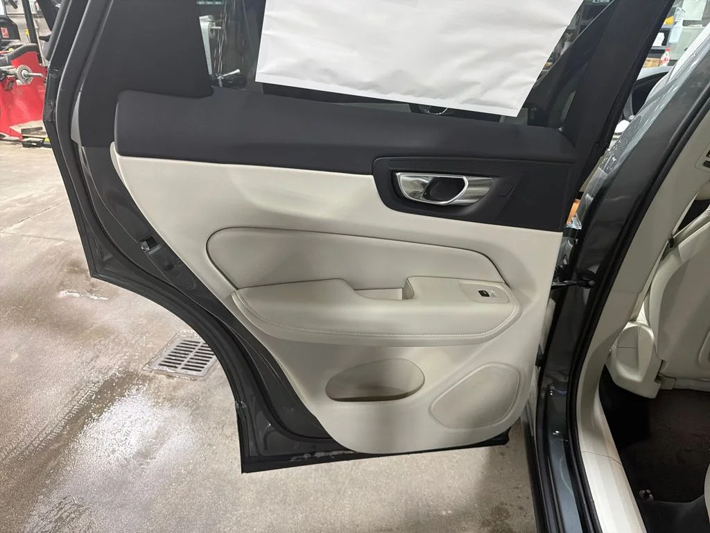 New 2027 Forest Lake Volvo Ultra image 13