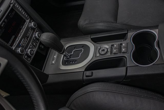 Used 2009 Stryker Blue Metallic Pontiac GT image 28