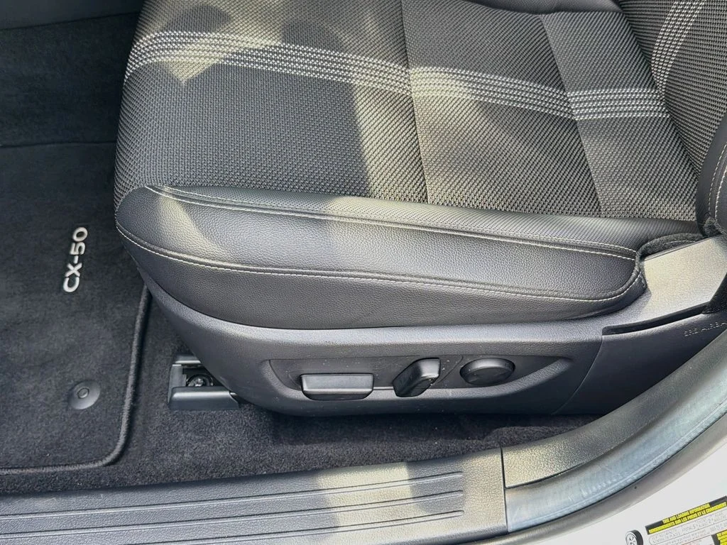 Used 2025 Wind Chill Pearl Mazda 2.5 S Premium Package image 21