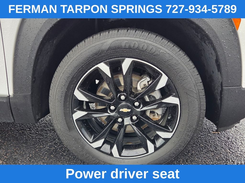 Used 2022 White Chevrolet LT image 14