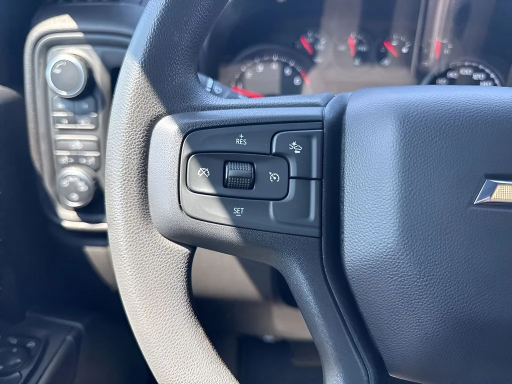 Used 2024 Gray Chevrolet Custom image 14