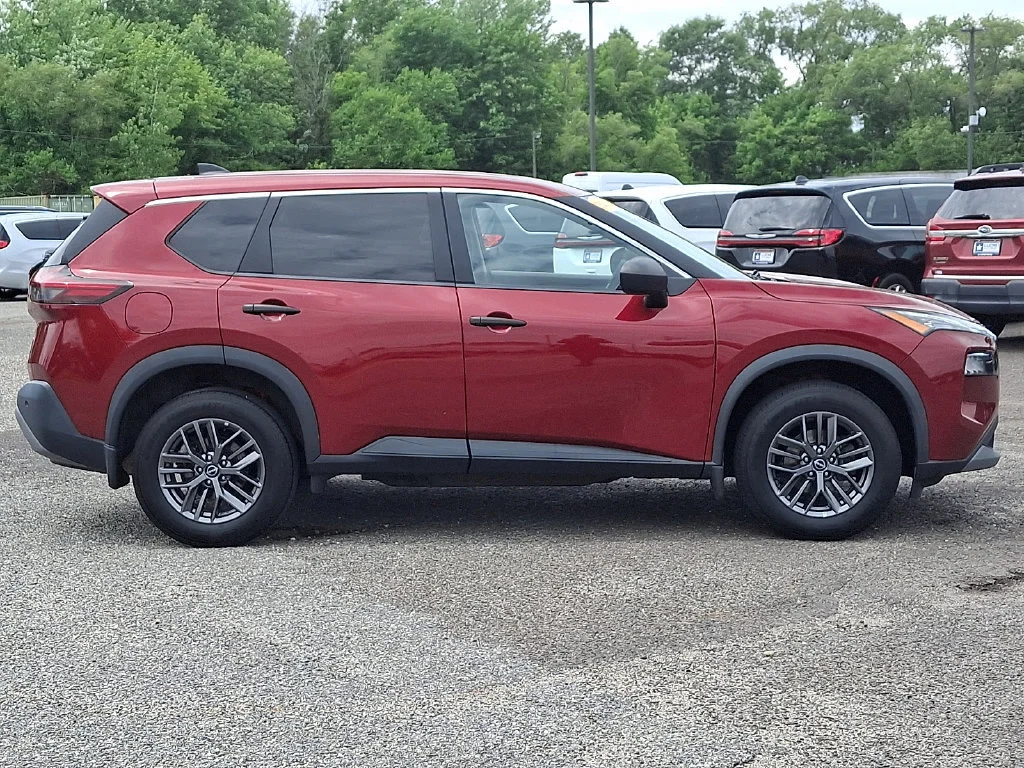 Used 2023 Scarlet Ember Tintcoat Nissan S image 13