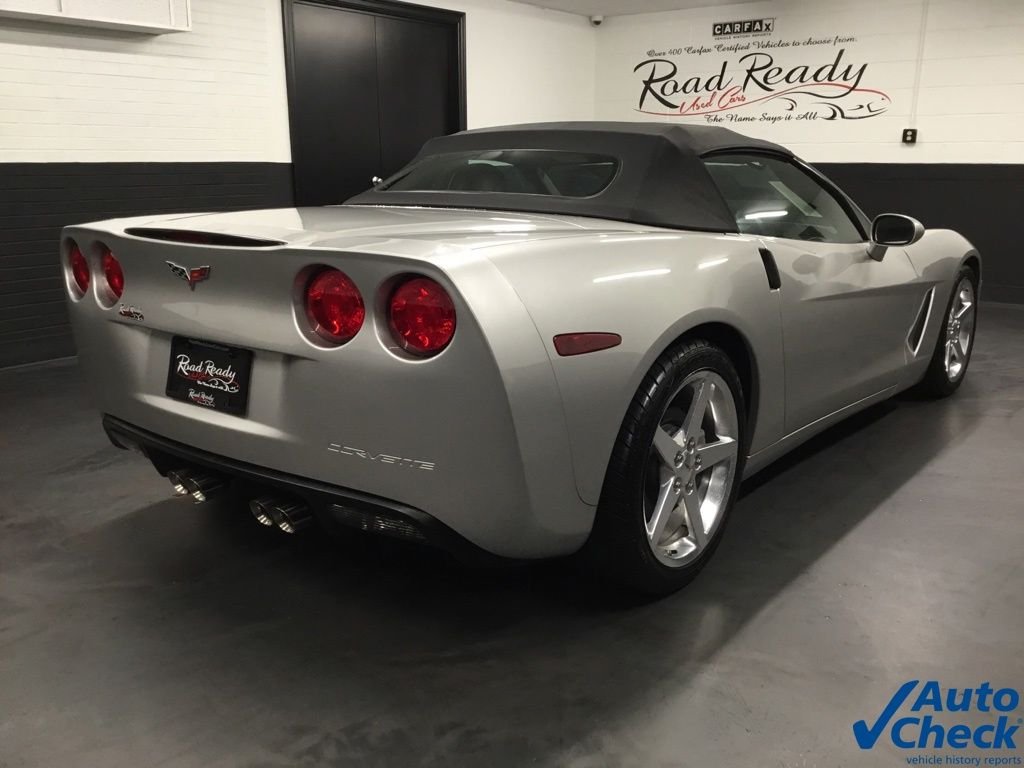 2005 Chevrolet Corvette Base - Photo 21