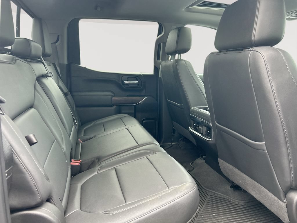 Used 2022 ONYX BLACK GMC SLT image 28