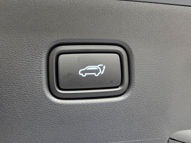 New 2026 Gray Hyundai SEL Convenience image 14