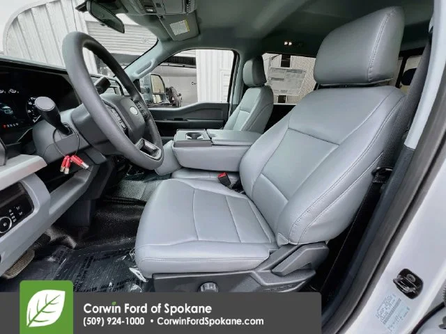 New 2026 Oxford White Ford XL image 22
