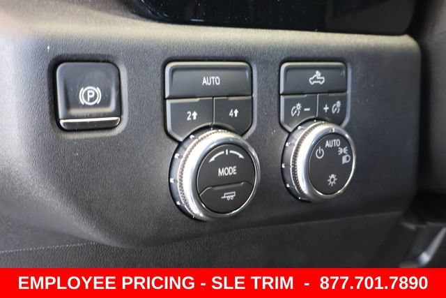 New 2026 Summit White GMC SLE image 23