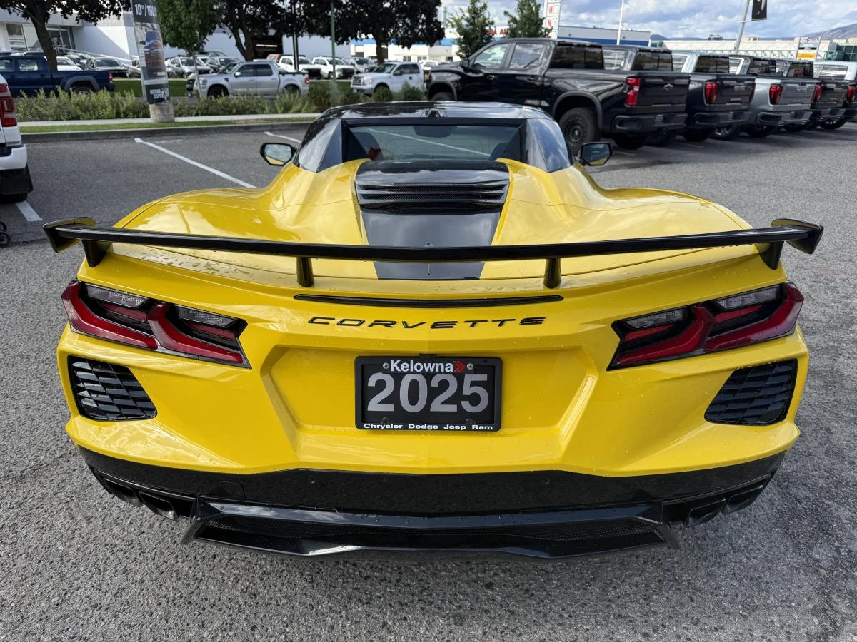 Used 2025 Yellow Chevrolet 3LT image 17