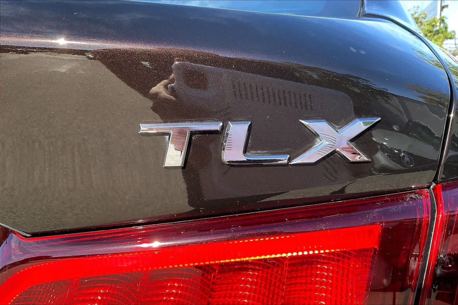 2017 Acura TLX Technology Package - Photo 10