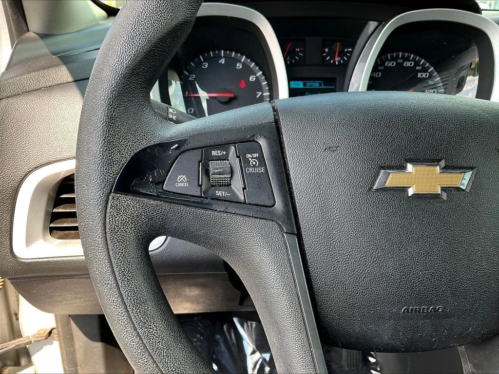 Used 2016 Silver Ice Metallic Chevrolet LS image 11