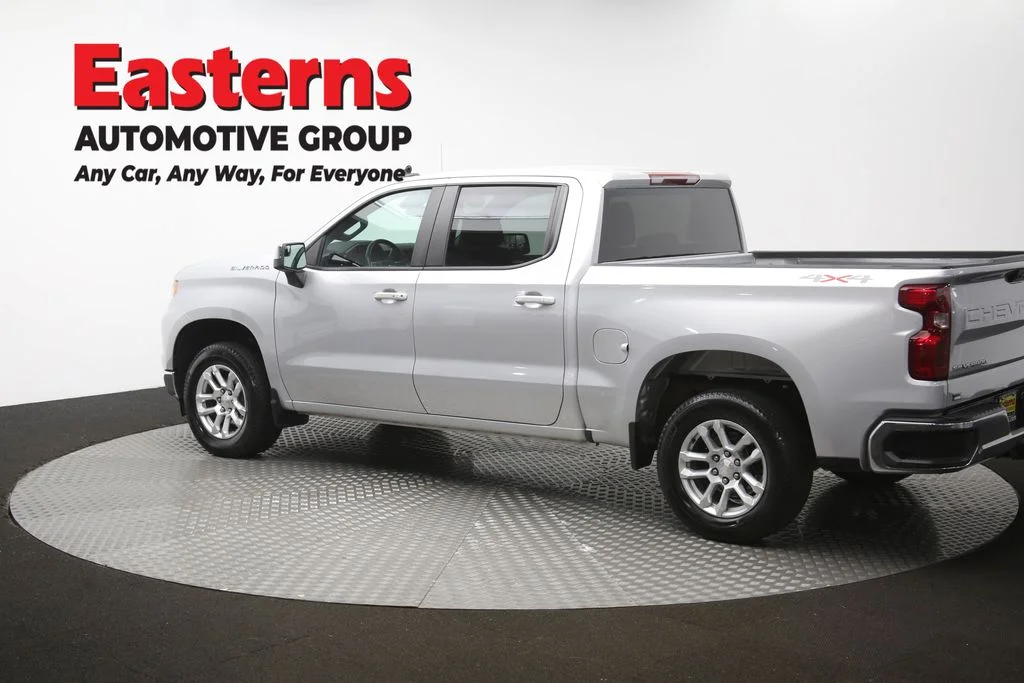Used 2022 Silver Chevrolet LT image 65
