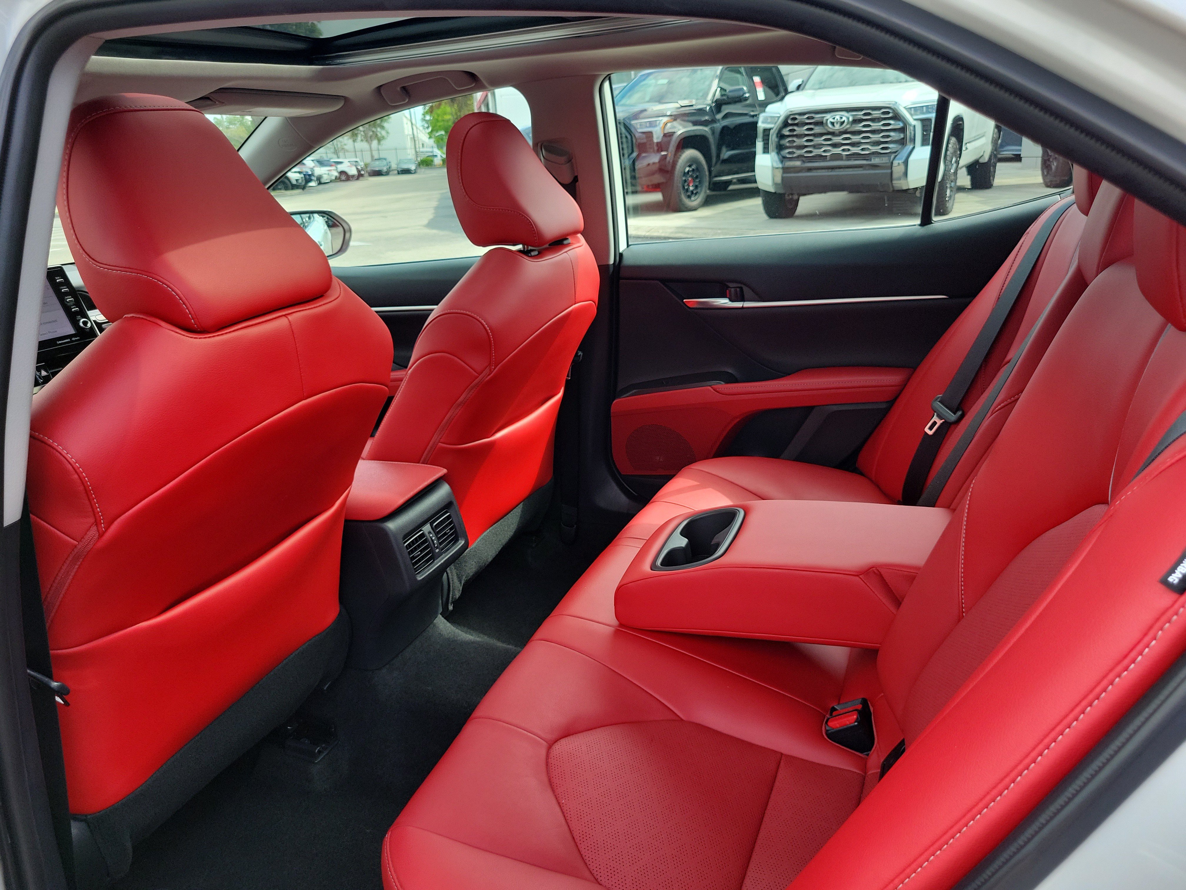 Used 2022 Pearl Toyota XSE image 13