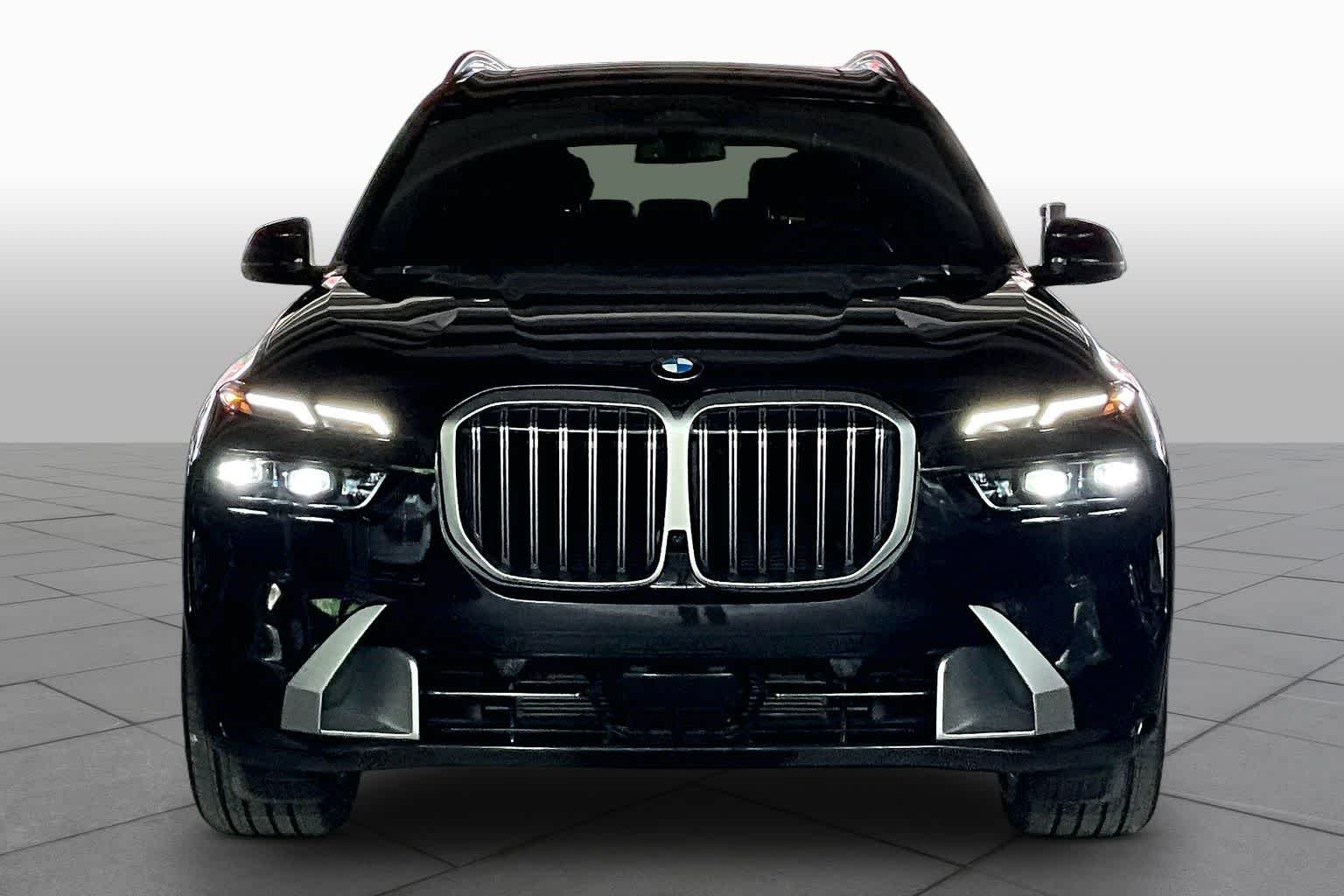 Certified Used 2026 Black Sapphire Metallic BMW xDrive40i image 3