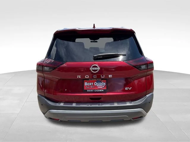 Certified Used 2022 Red Nissan SV image 7