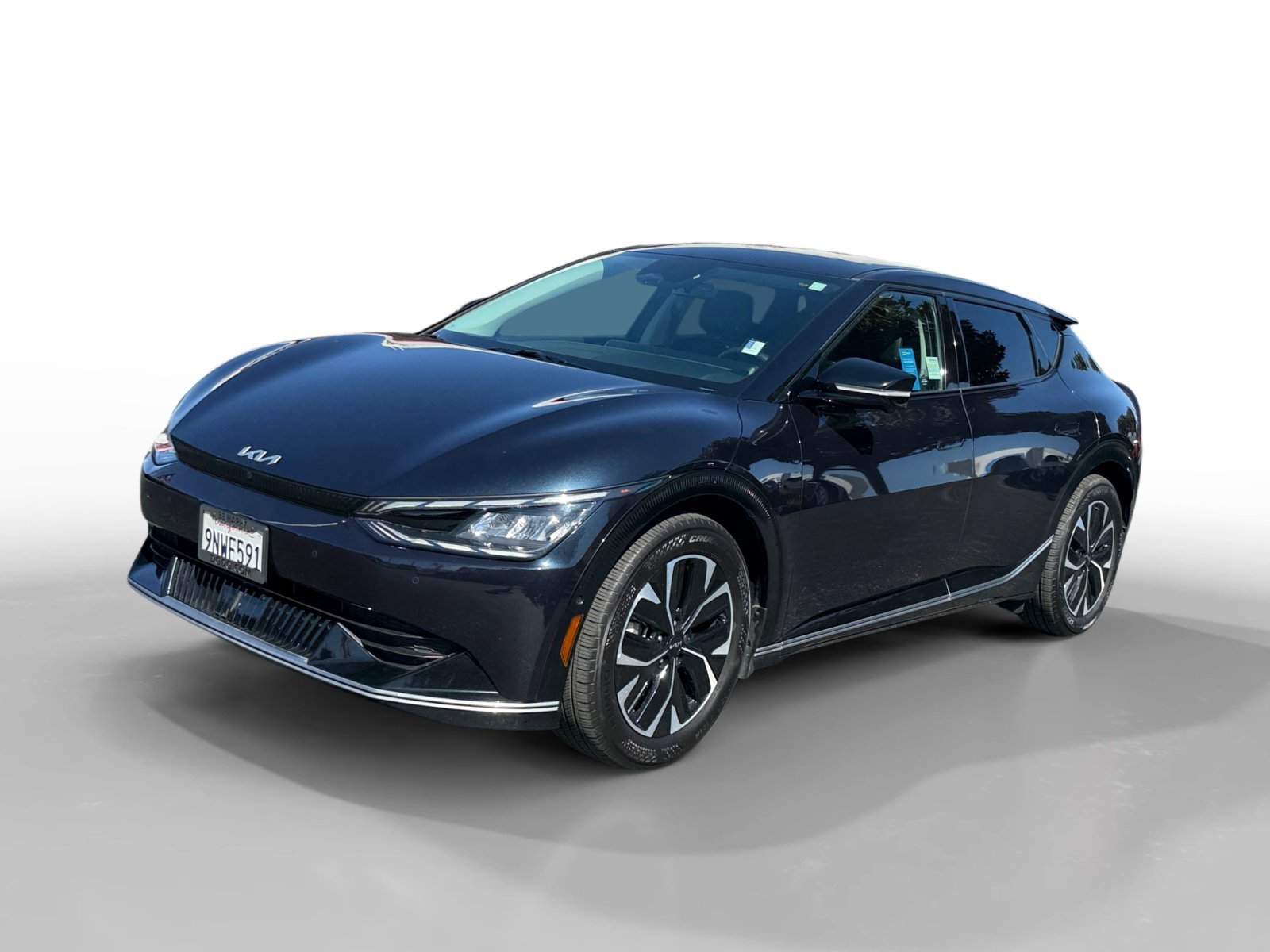 Certified Used 2024 Blue Kia Wind image 1