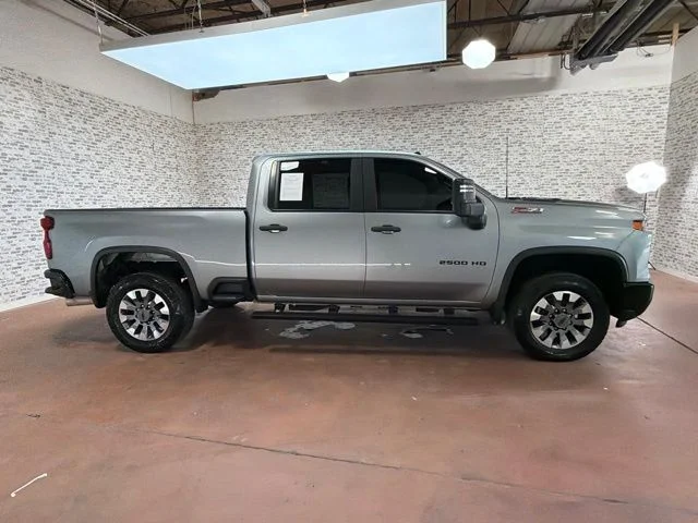 Used 2024 Sterling Gray Metallic Chevrolet Custom image 8