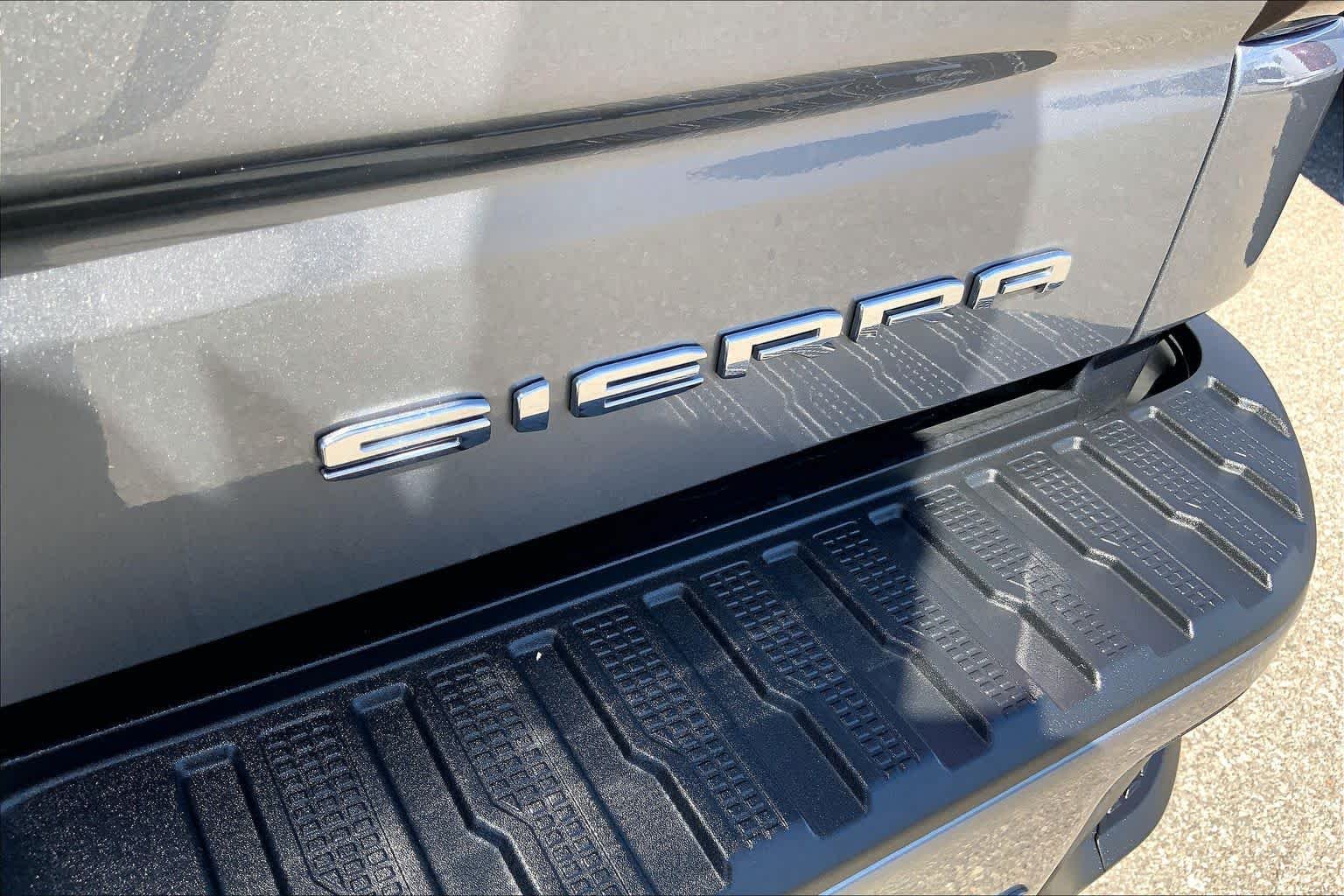 2022 GMC Sierra 1500 Limited Denali - Photo 10