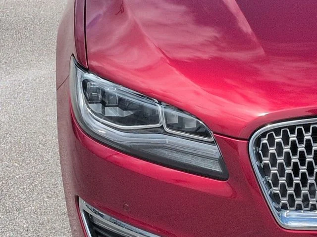 Certified Used 2019 Ruby Red Metallic Lincoln Reserve image 10
