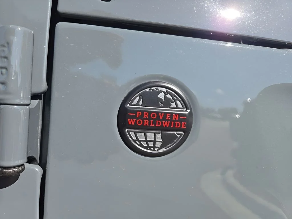 2025 Jeep Wrangler 4-Door Rubicon - Photo 27