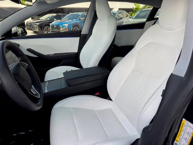 Used 2025 Black Tesla Long Range image 19