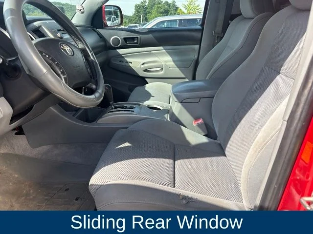 Used 2011 Red Toyota Base image 21