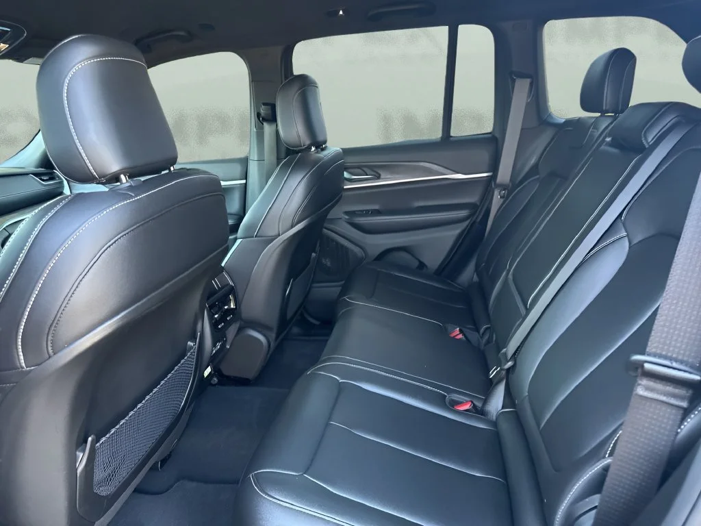 Used 2024 Gray Jeep Limited image 12