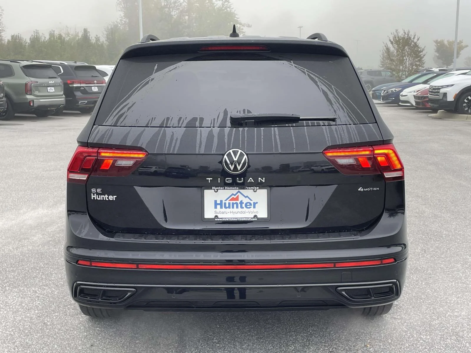 Used 2022 Deep Black Pearl Volkswagen SE R-Line Black image 27