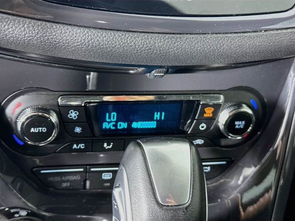 Used 2013 Silver Ford Titanium image 16