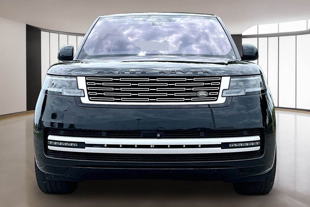 Used 2023 Black Land Rover Autobiography image 3