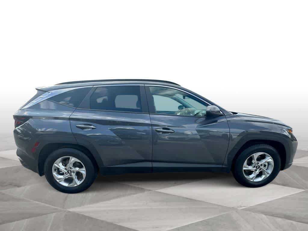 Used 2024 Titan Gray Hyundai SEL image 9